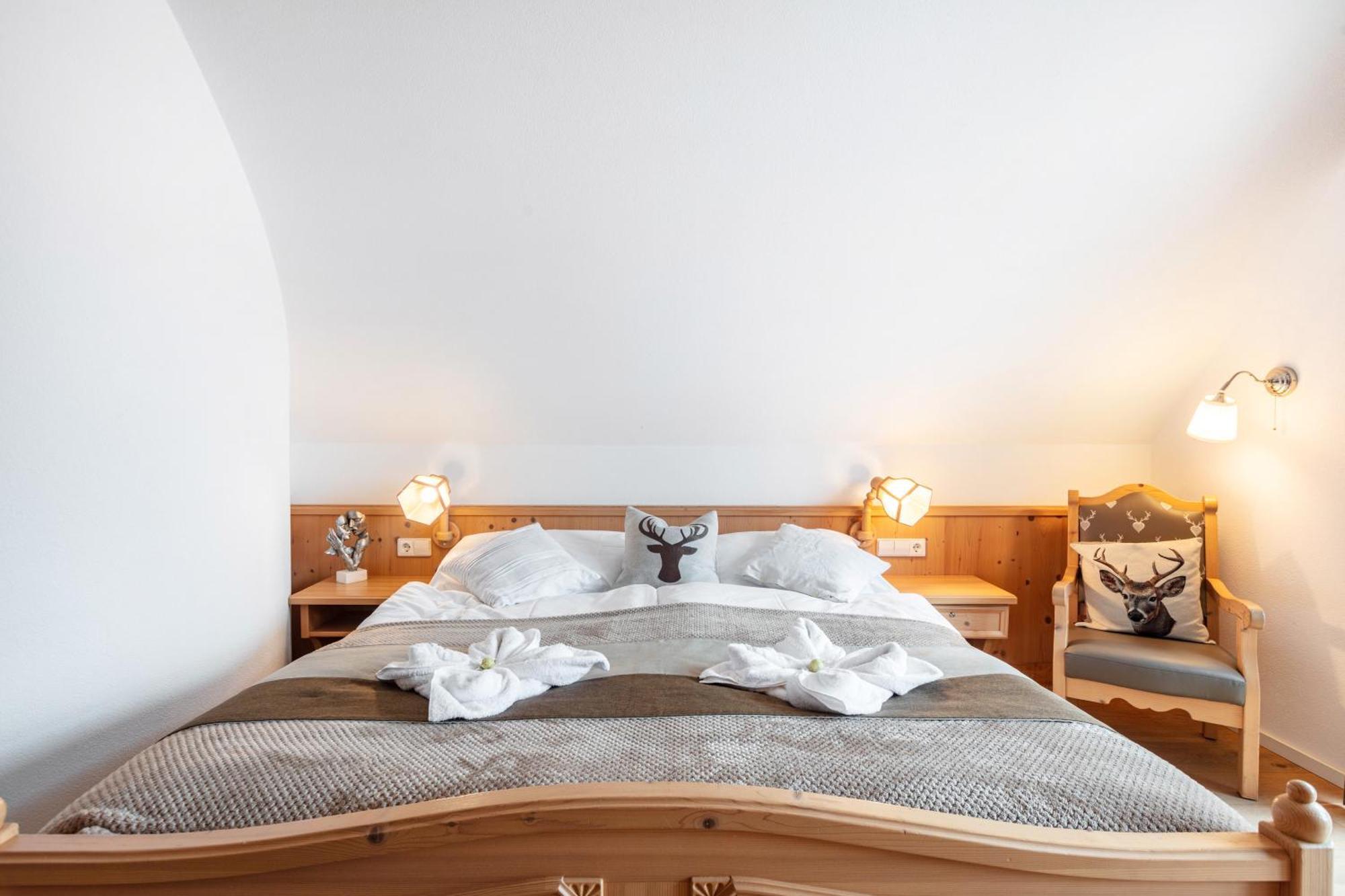 Villa Sunside Appartements 施卢赫湖 外观 照片