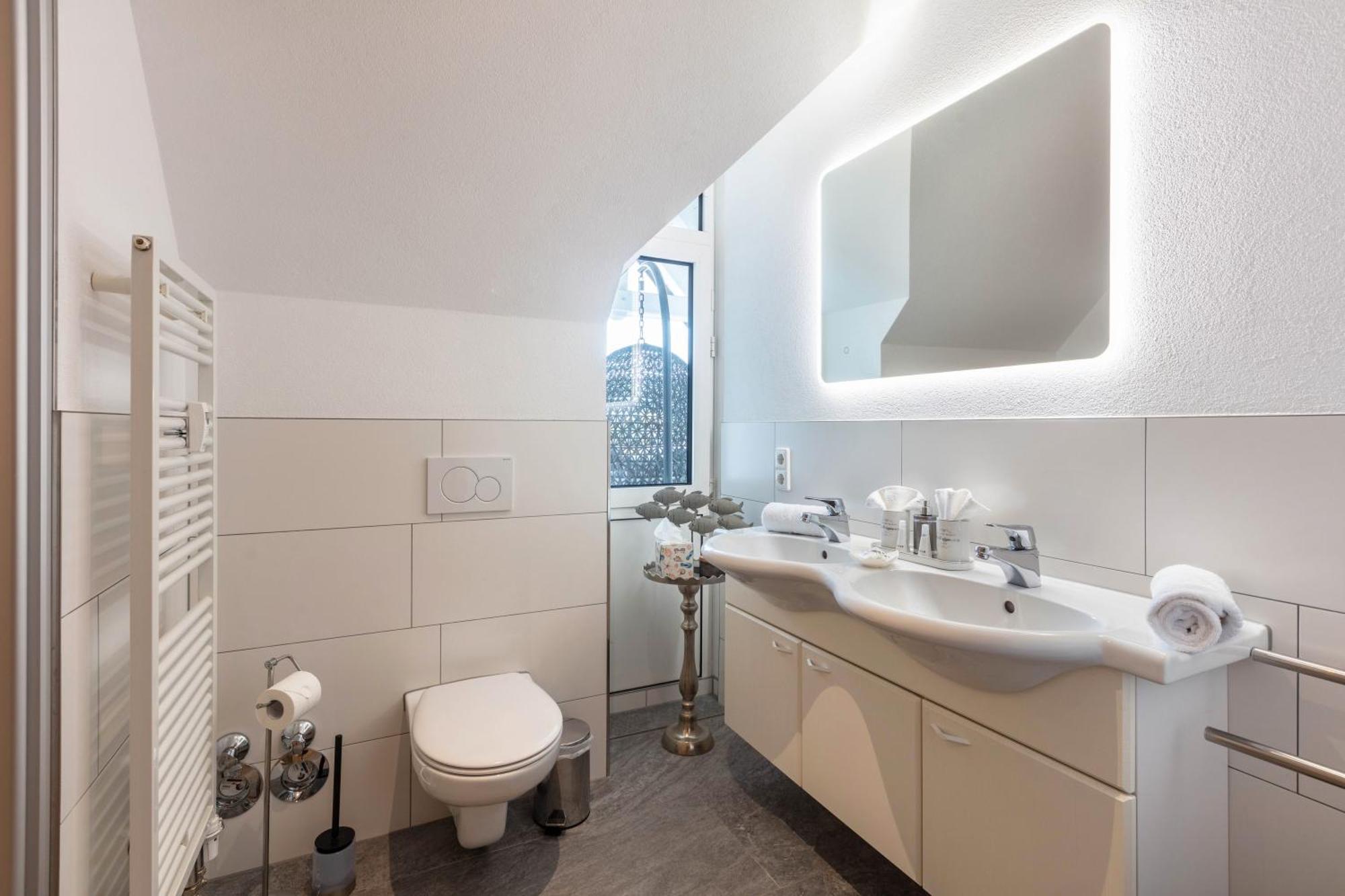 Villa Sunside Appartements 施卢赫湖 外观 照片