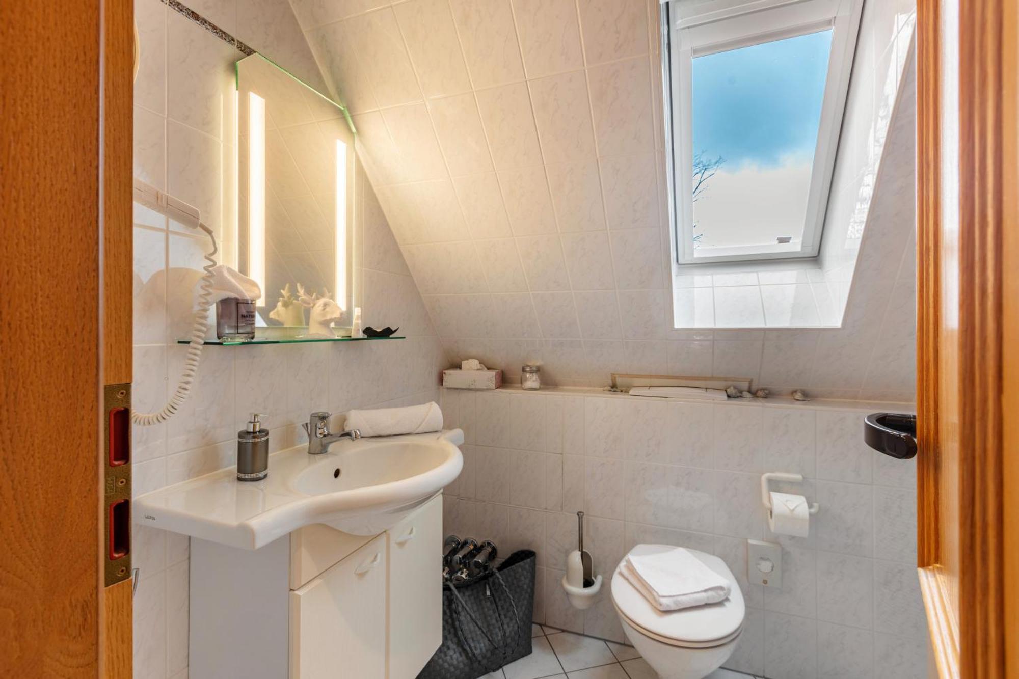 Villa Sunside Appartements 施卢赫湖 外观 照片